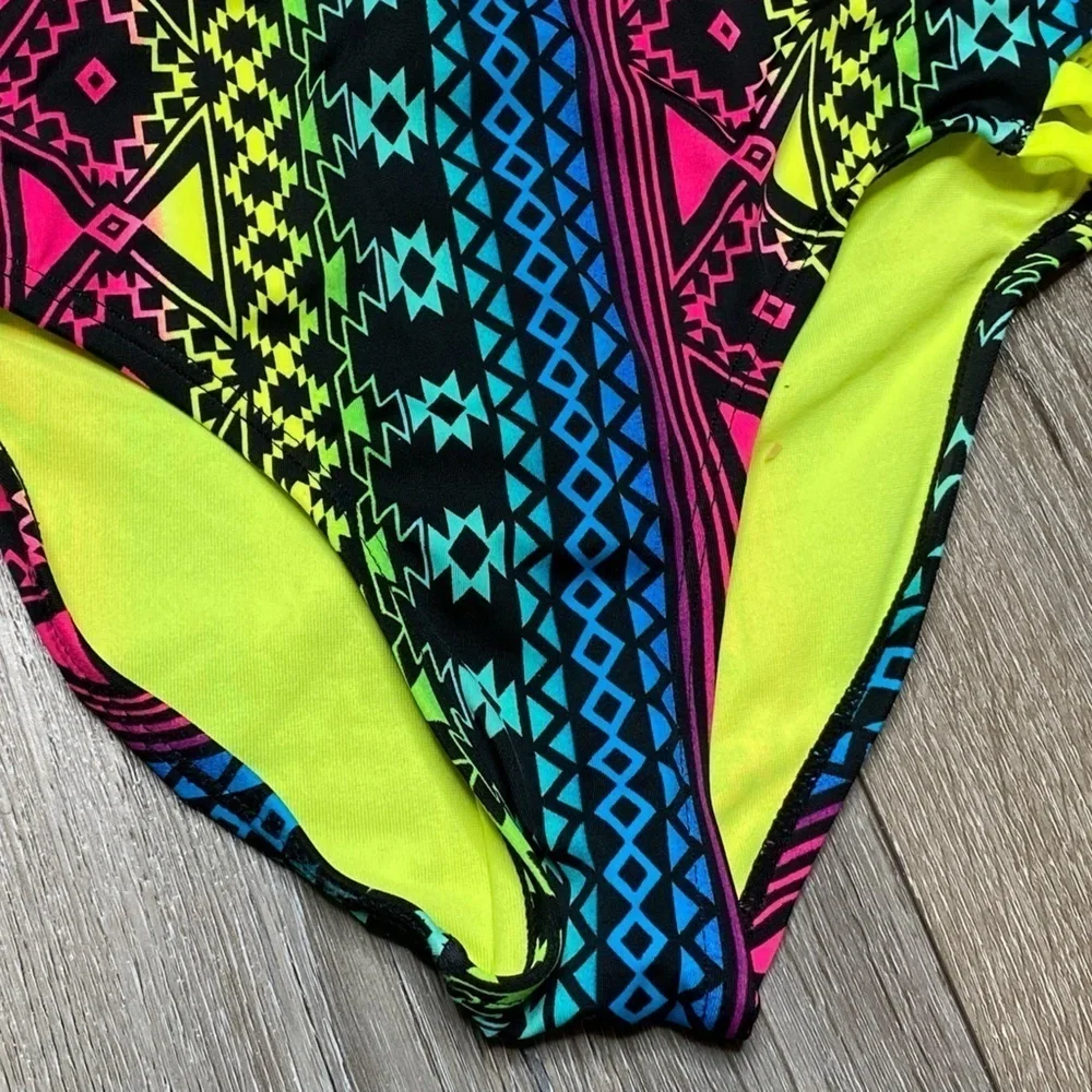 Justice Girl Bikini Top & Bottom Seimsuit Neon Set Size 10